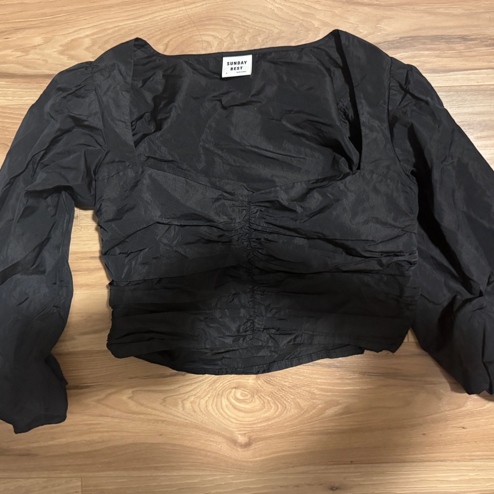 Aritzia Sunday Best Black Ruched Blouse